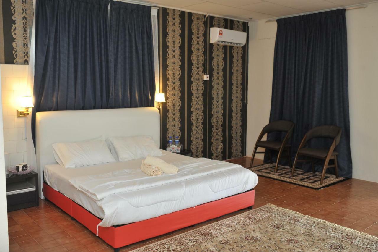 Green Town Hotel & Resort Port Dickson Dış mekan fotoğraf